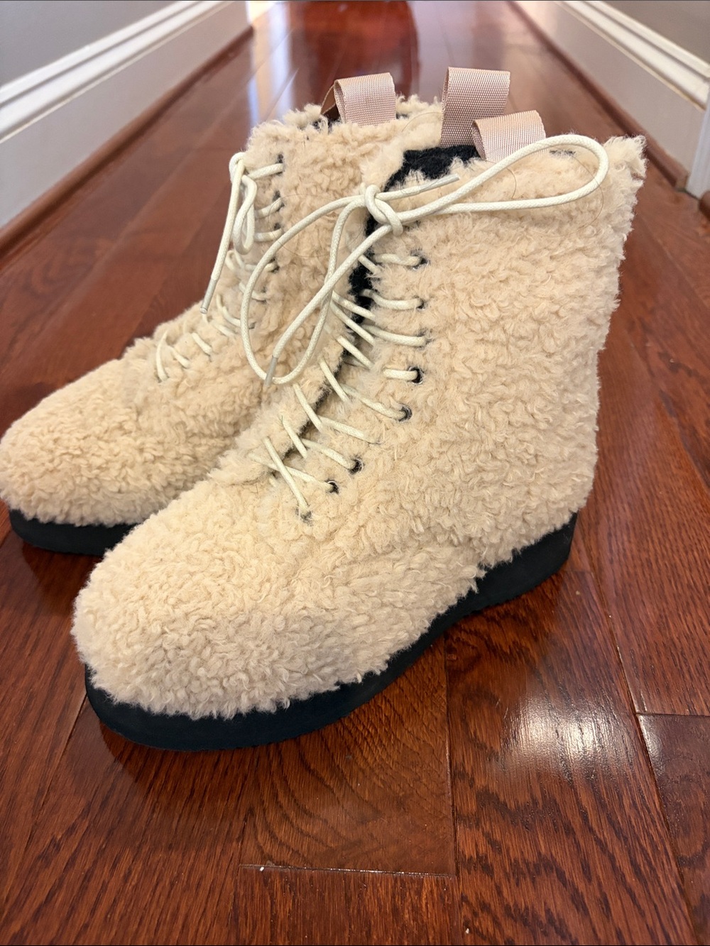 ROAM Cream Sherpa Lace-Up Wedge Winter Boots